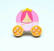 Handmade Pine Wood Princess Carriage Knob for Kids Furniture